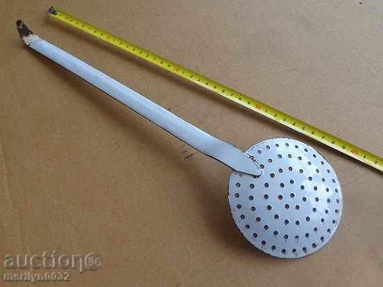 Auction Old enamel spoon with enamel, lamb early lamb, Bulgaria Auction Old enamel spoon with enamel, lamb early lamb, Bulgaria