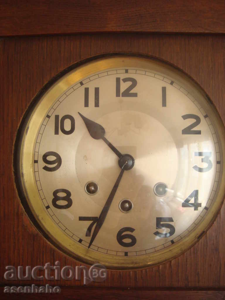 Livrarea Cabinetul 4/4 Ceas 3 Livrarea Cabinetul 4/4 Ceas 3