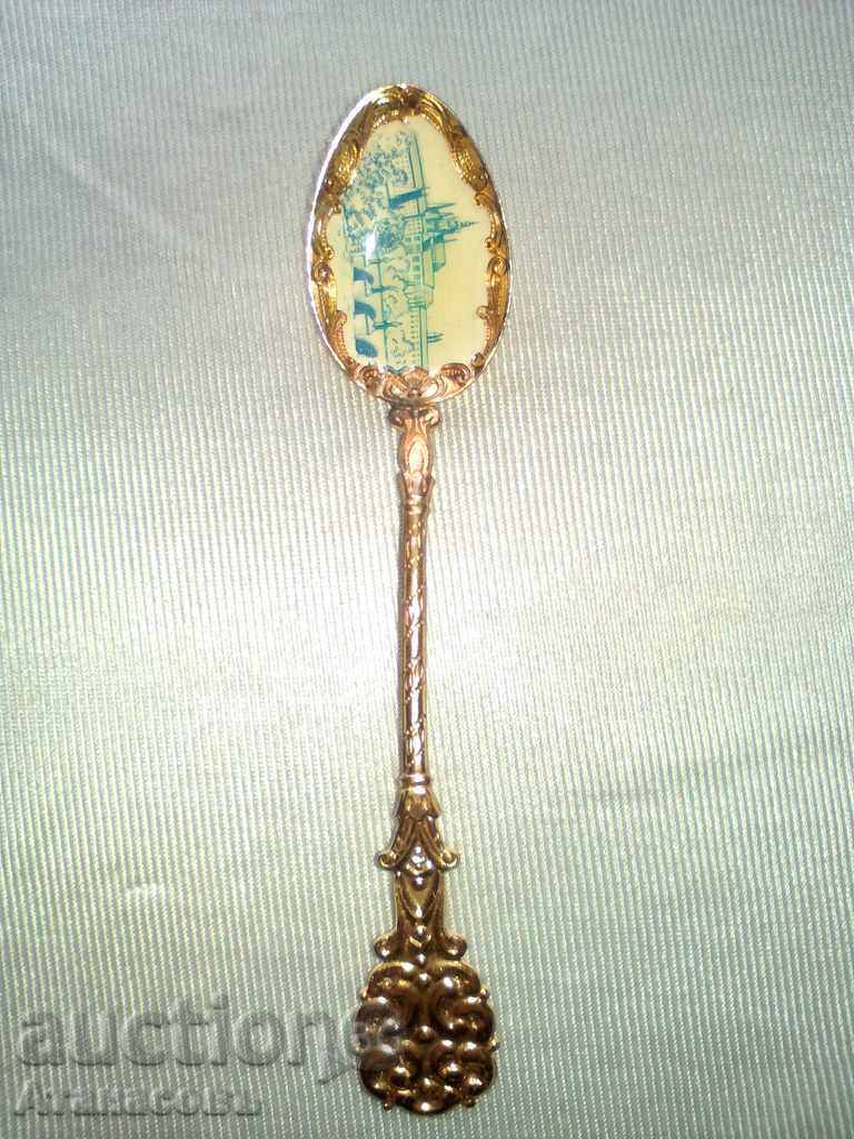 Soup spoon with price 10.00 BGN | € 5.11 Soup spoon with price 10.00 BGN | € 5.11