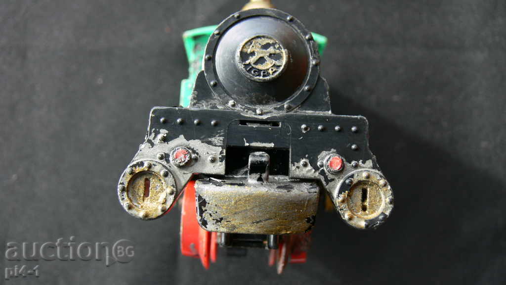 Delivery of Old metal locomotive Delivery of Old metal locomotive