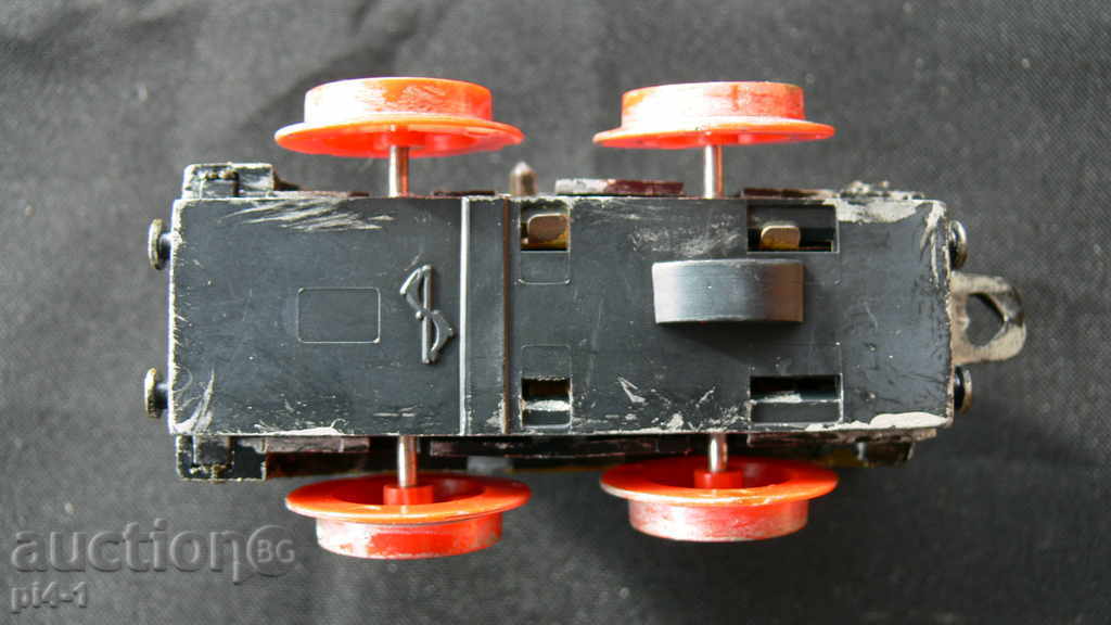 Auction An old locomotive Auction An old locomotive