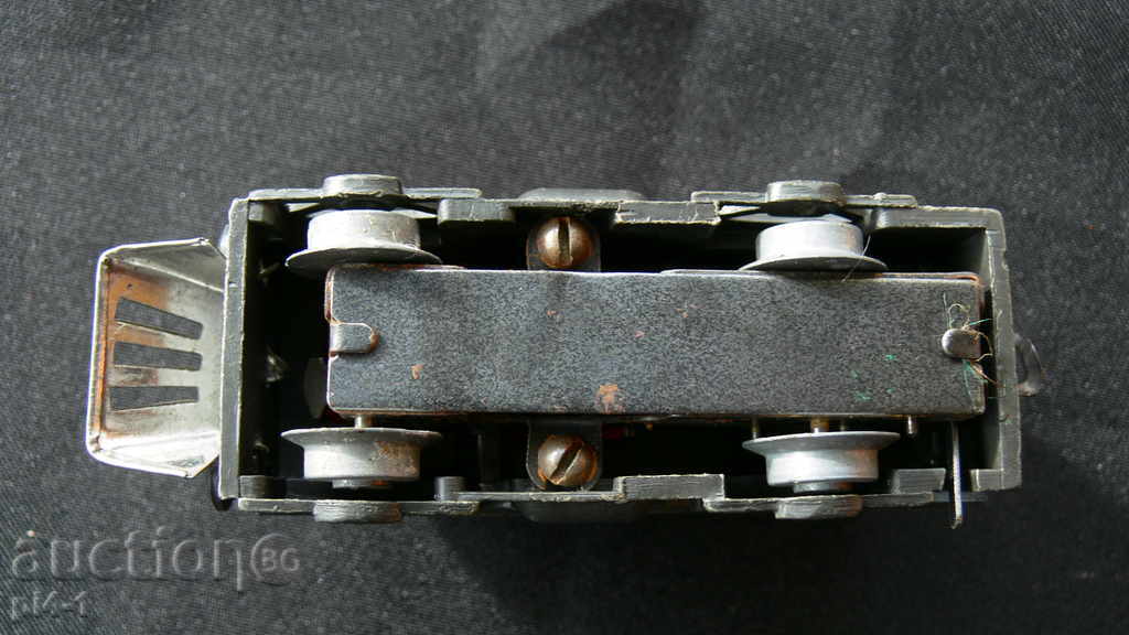 Auction An old locomotive Auction An old locomotive