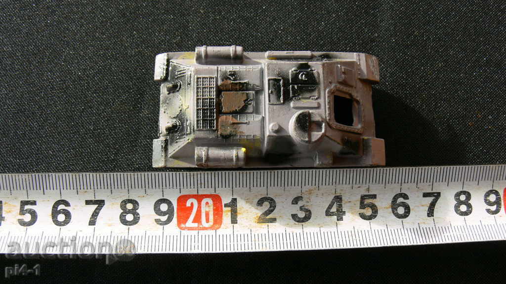 STAR PLAYING TANK with price 10.00 BGN | € 5.11 STAR PLAYING TANK with price 10.00 BGN | € 5.11