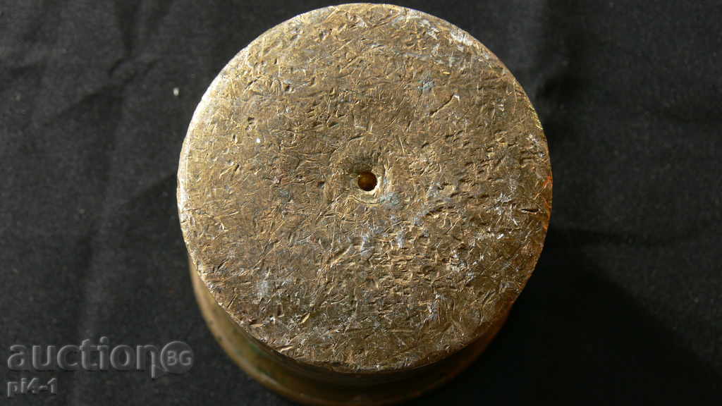 tencuielilor vechi de bronz mare cu preț 30.00 BGN | € 15.34 tencuielilor vechi de bronz mare cu preț 30.00 BGN | € 15.34