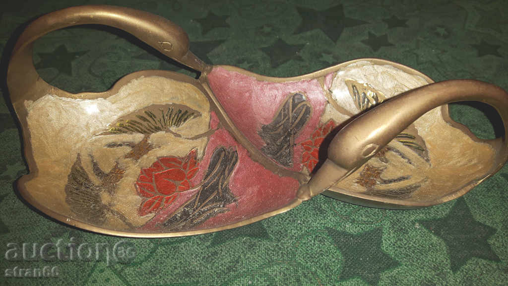 Delivery of Unique Ancient Brass - Vase, Libra and Bombbonier