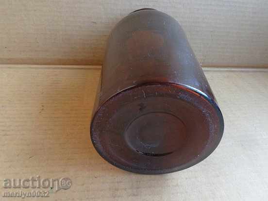 An old glass jar of glass bottles - 5 An old glass jar of glass bottles - 5