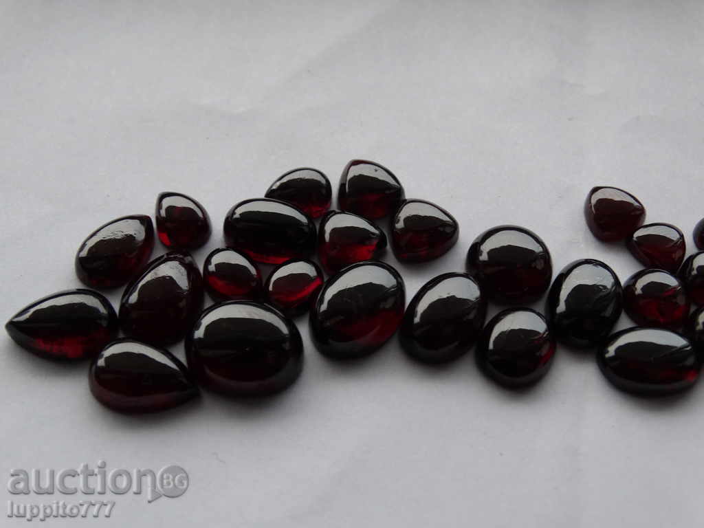 гранат - естествен - кабошон 3 броя -сет - 5