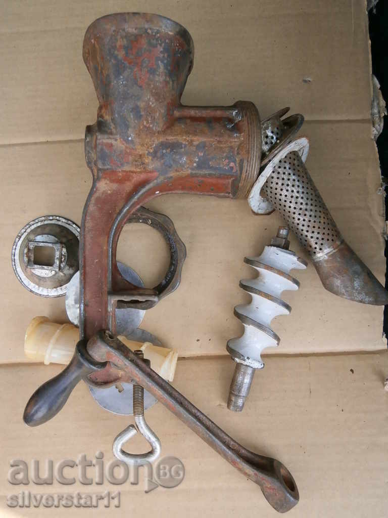 Licitație mașină de tocat carne din metal vintage mașină de tocat tomate Licitație mașină de tocat carne din metal vintage mașină de tocat tomate