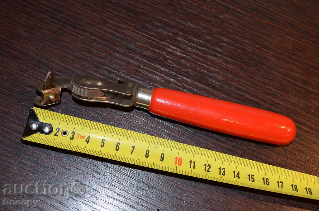 Old German combined opener with price 5.00 BGN | € 2.56