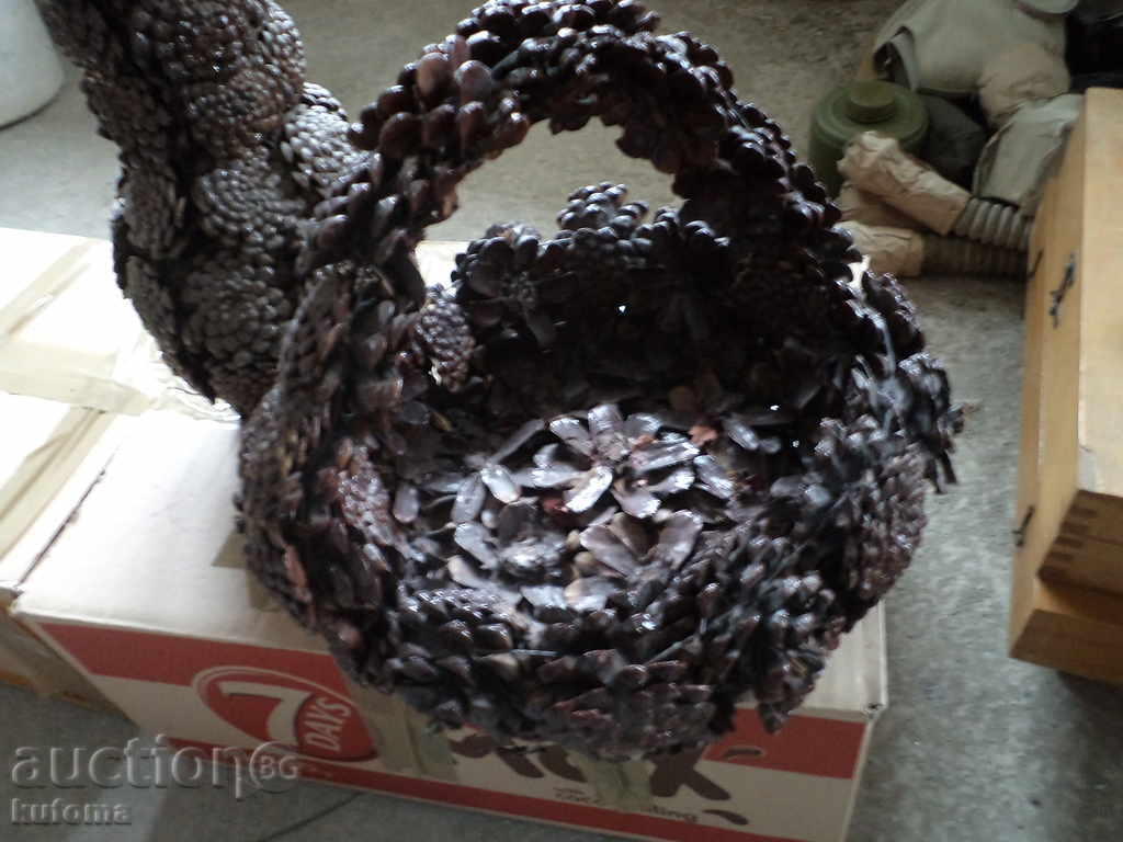 Delivery of BASKET AND SHAWS Delivery of BASKET AND SHAWS