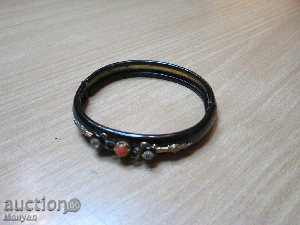 Sell a beautiful and stylish old bracelet.RRRRRRRRRRRRRRRRRRR with price 24.90 BGN | € 12.73 Sell a beautiful and stylish old bracelet.RRRRRRRRRRRRRRRRRRR with price 24.90 BGN | € 12.73