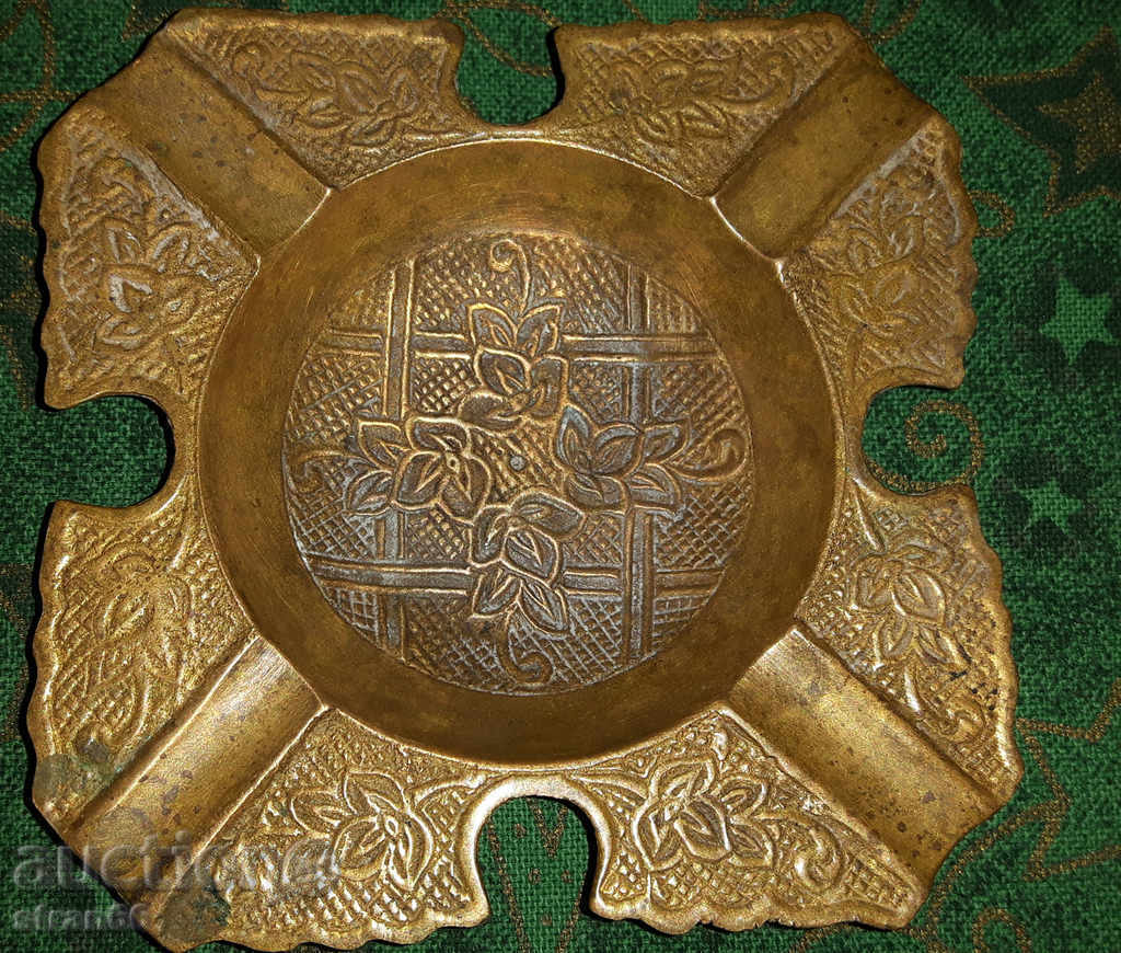 Messing Unique Old Lot - 3 pcs. with price 55.00 BGN | € 28.12 Messing Unique Old Lot - 3 pcs. with price 55.00 BGN | € 28.12