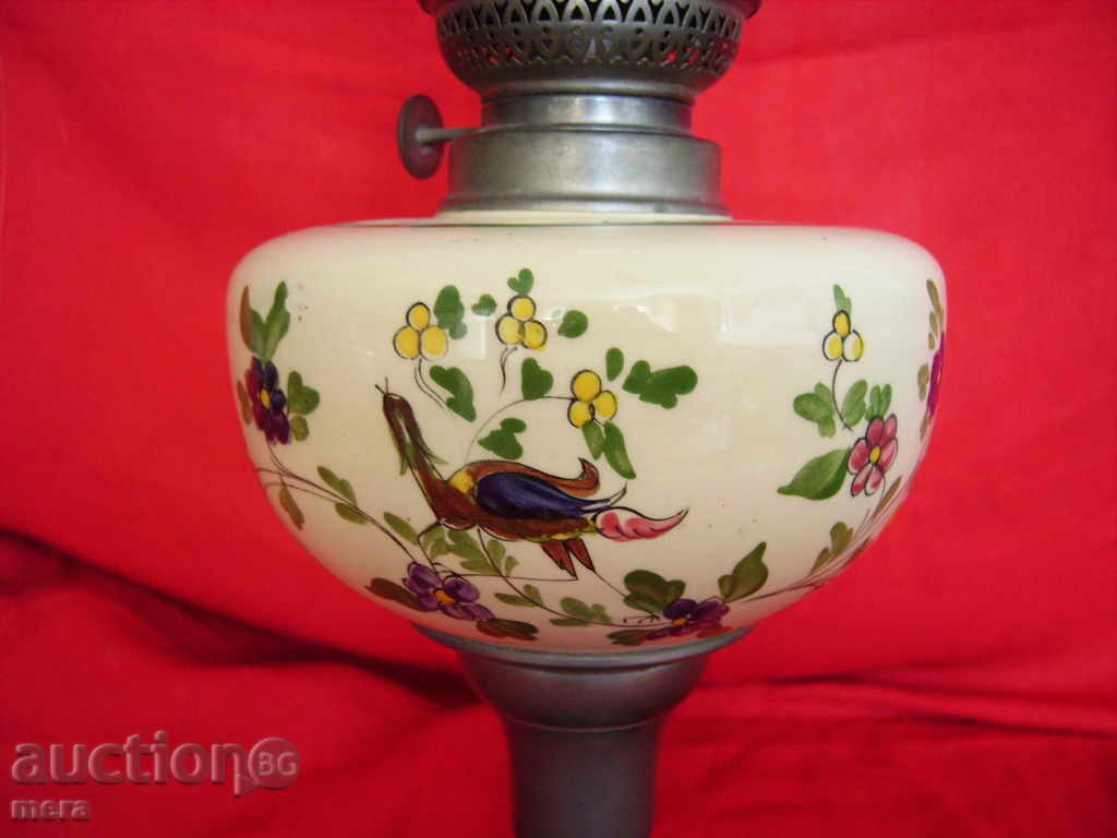 Auction A beautiful French porcelain gas lamp Auction A beautiful French porcelain gas lamp
