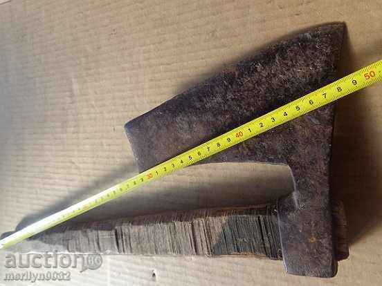 An old ax, a curve with a print of a toothed toothed saddle hat - 5 An old ax, a curve with a print of a toothed toothed saddle hat - 5