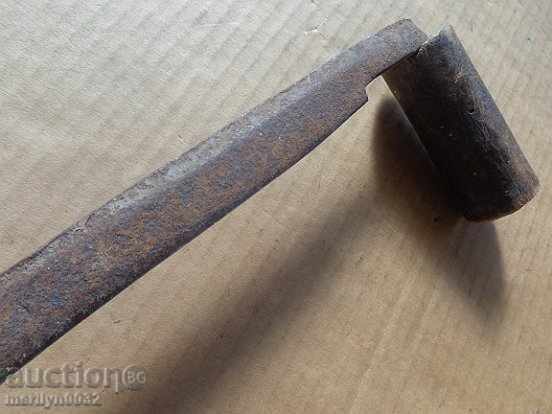 Old rudder wrought iron tool planer scraper with price 32.00 BGN | € 16.36 Old rudder wrought iron tool planer scraper with price 32.00 BGN | € 16.36