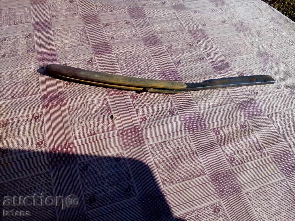 Auction  Old Razor Wadsworth Razor co. XLNT