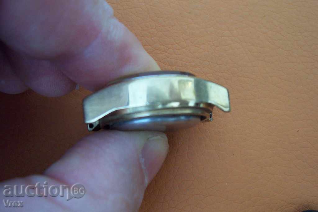 Delivery of Mechanical women's watch LUCH / LUCH - AUTO Delivery of Mechanical women's watch LUCH / LUCH - AUTO