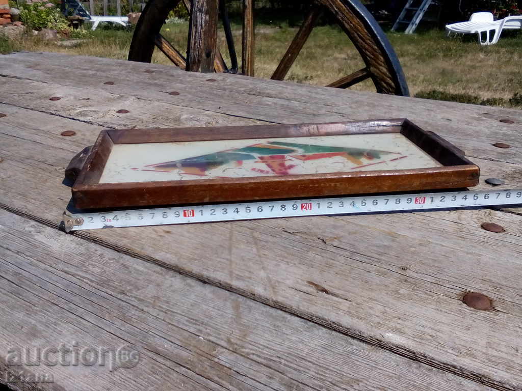 Auction An old tray Auction An old tray