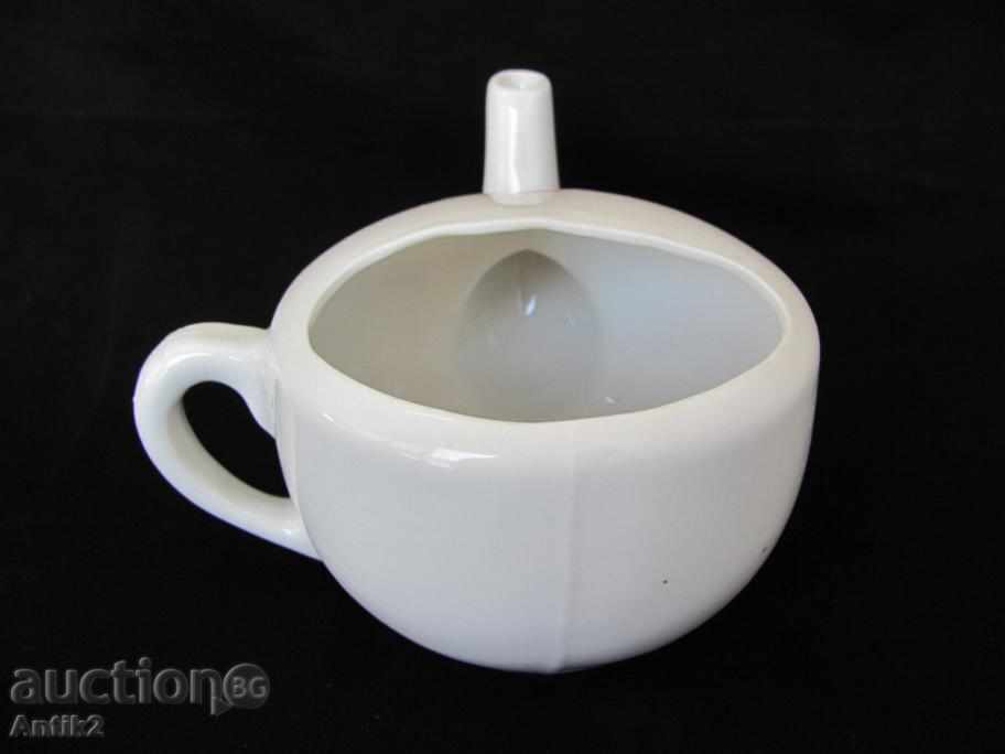 Delivery of Second World Medical Porcelain Porcelain Lounge