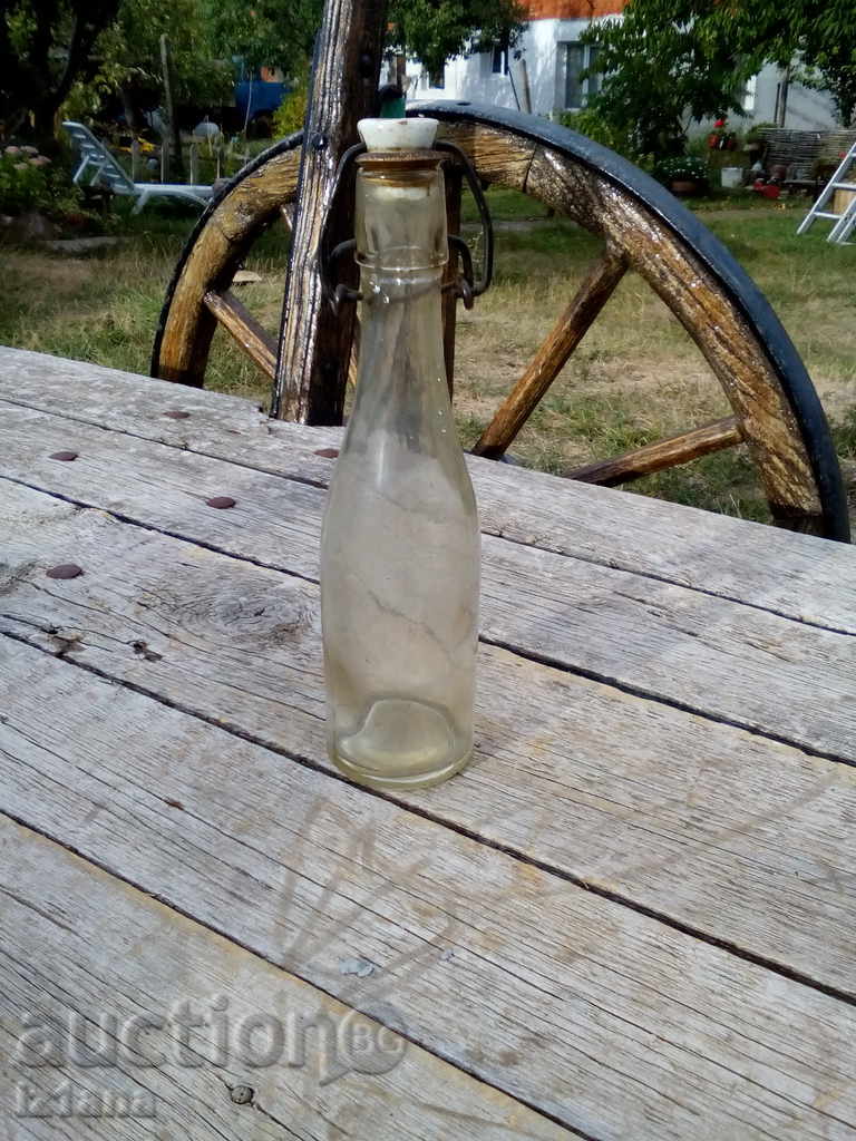 Old Lemonade Bottle, Shish