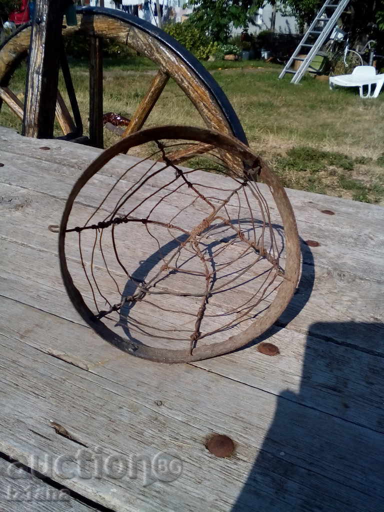 Delivery of Ancient buffalo monster