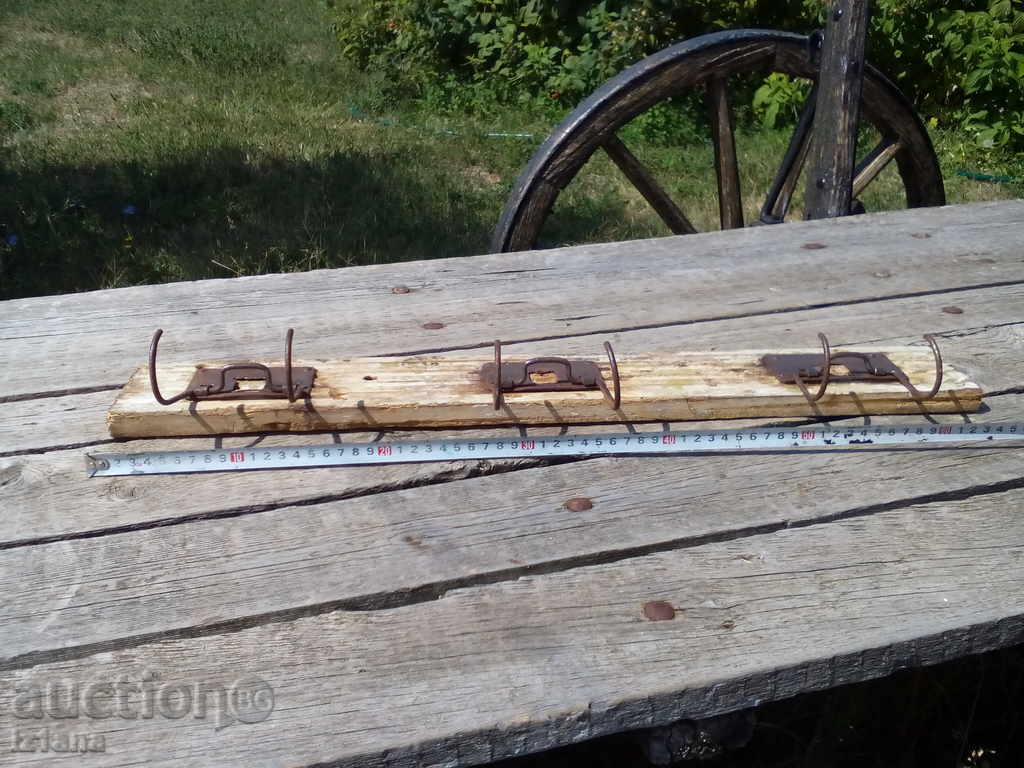 An old hanger with price 22.00 BGN | € 11.25 An old hanger with price 22.00 BGN | € 11.25