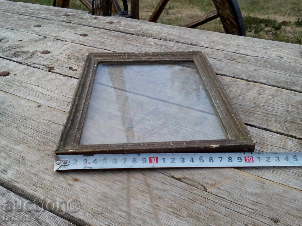 Delivery of Ancient Picture Frame / Photo Delivery of Ancient Picture Frame / Photo