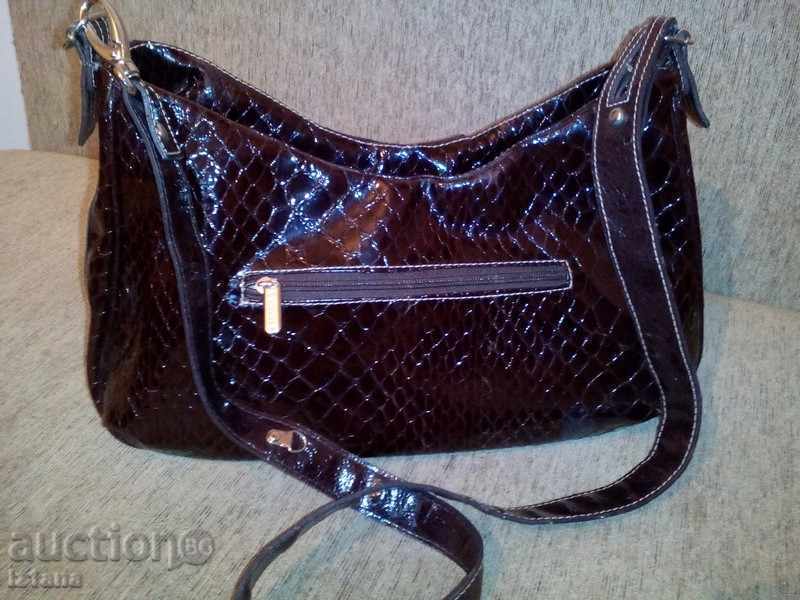 Livrarea Geantă de mână Livrarea Geantă de mână