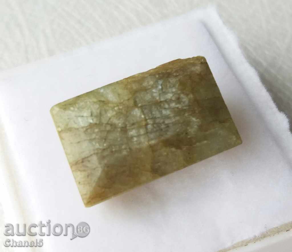 NATURAL GREEN BERIL - EMERALD - 8.70 carats (91) with price 12.00 BGN | € 6.14 NATURAL GREEN BERIL - EMERALD - 8.70 carats (91) with price 12.00 BGN | € 6.14