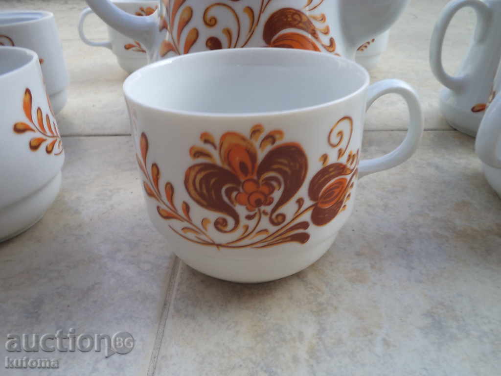 Delivery of GERMAN BABY PORCELAIN TEA OR COFFEE SERVICE Delivery of GERMAN BABY PORCELAIN TEA OR COFFEE SERVICE