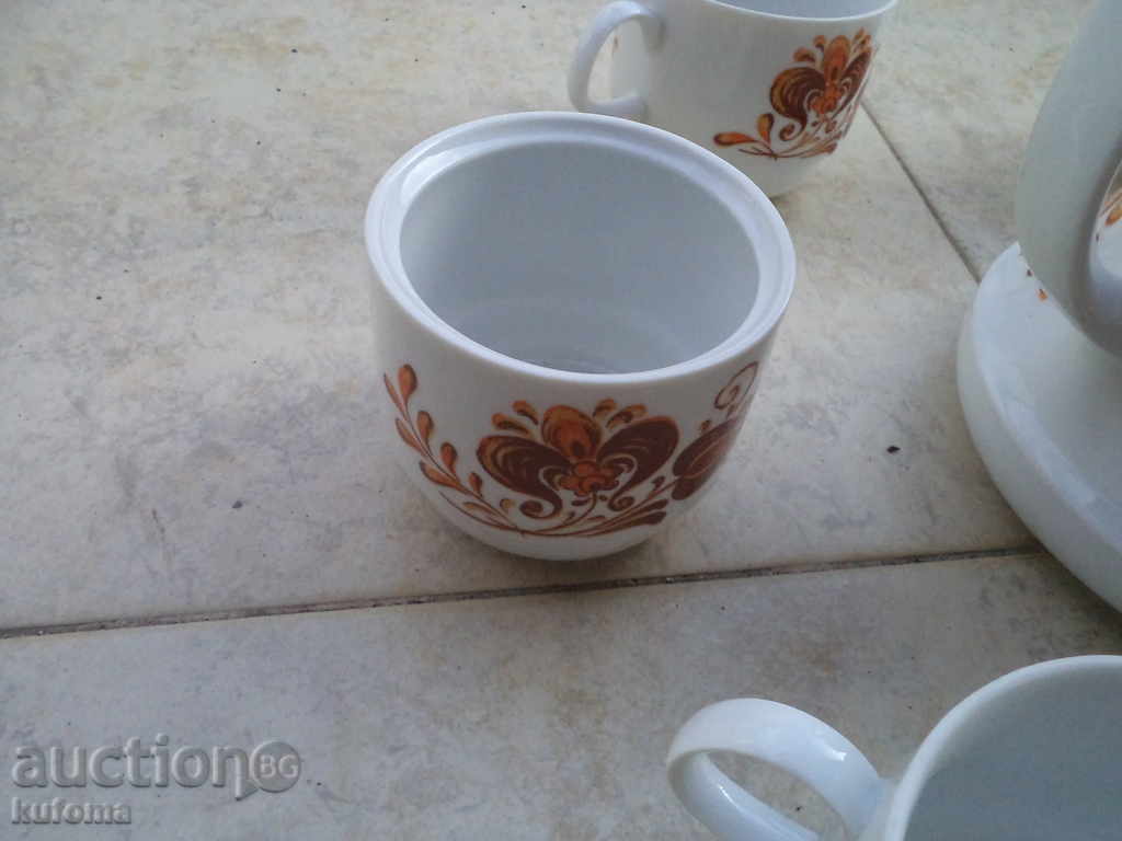 GERMAN BABY PORCELAIN TEA OR COFFEE SERVICE - 6 GERMAN BABY PORCELAIN TEA OR COFFEE SERVICE - 6