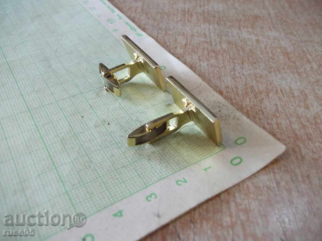 Buttons - 8 - 5 Buttons - 8 - 5