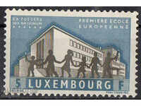 1960 Luxemburg. școală europeană În primul rând.