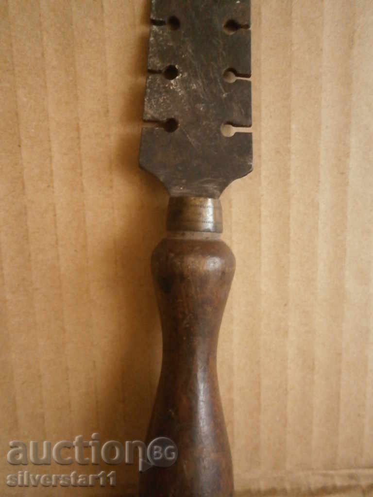 Auction old instrument tool Auction old instrument tool