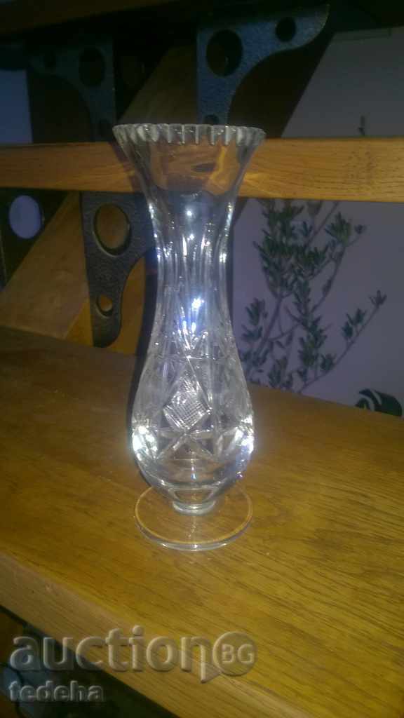 Κρυστάλλινα βάζο - τέλεια με τιμή 25.00 BGN | € 12.78