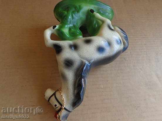 Delivery of Ceramic horse figure, statuette figure plastic Delivery of Ceramic horse figure, statuette figure plastic