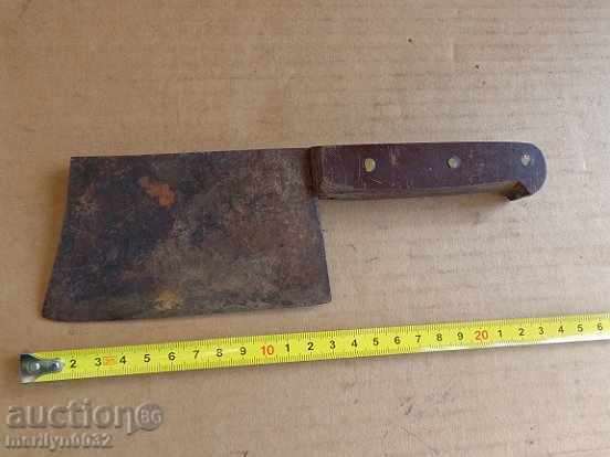Auction Sutter, ax, knife Auction Sutter, ax, knife