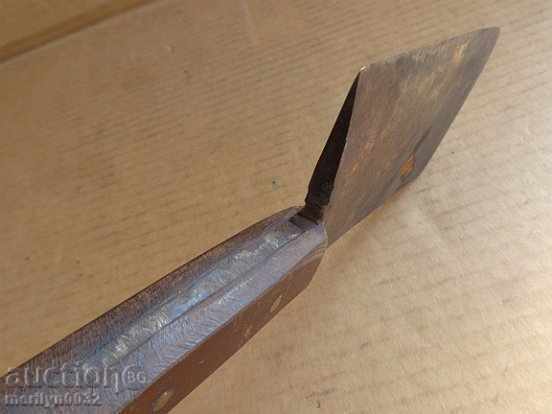 Sutter, ax, knife - 7 Sutter, ax, knife - 7