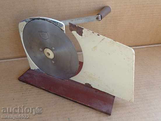 Μαλλιά κοπή ψωμιού κόφτη από την προεδρία του στρατοπέδου πρωτοπόρος με τιμή 47.00 BGN | € 24.03 Μαλλιά κοπή ψωμιού κόφτη από την προεδρία του στρατοπέδου πρωτοπόρος με τιμή 47.00 BGN | € 24.03