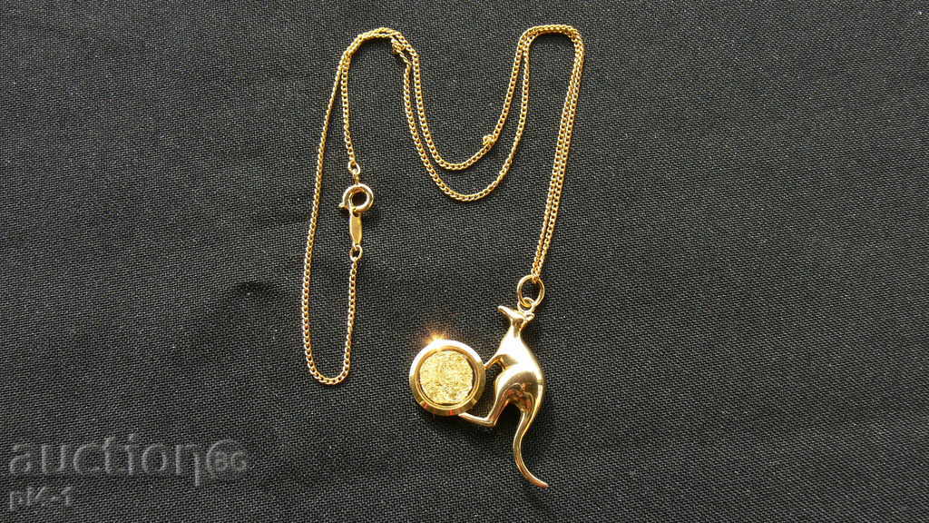 Gilded lancet with pendant - 23k