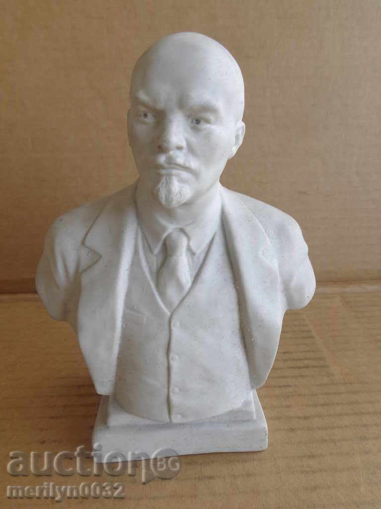 Auction Porcelain bust Lenin, figure, plastic, porcelain statuette Auction Porcelain bust Lenin, figure, plastic, porcelain statuette