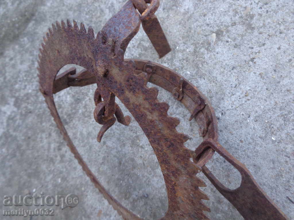 Old hand forged trap, wrought iron - 6