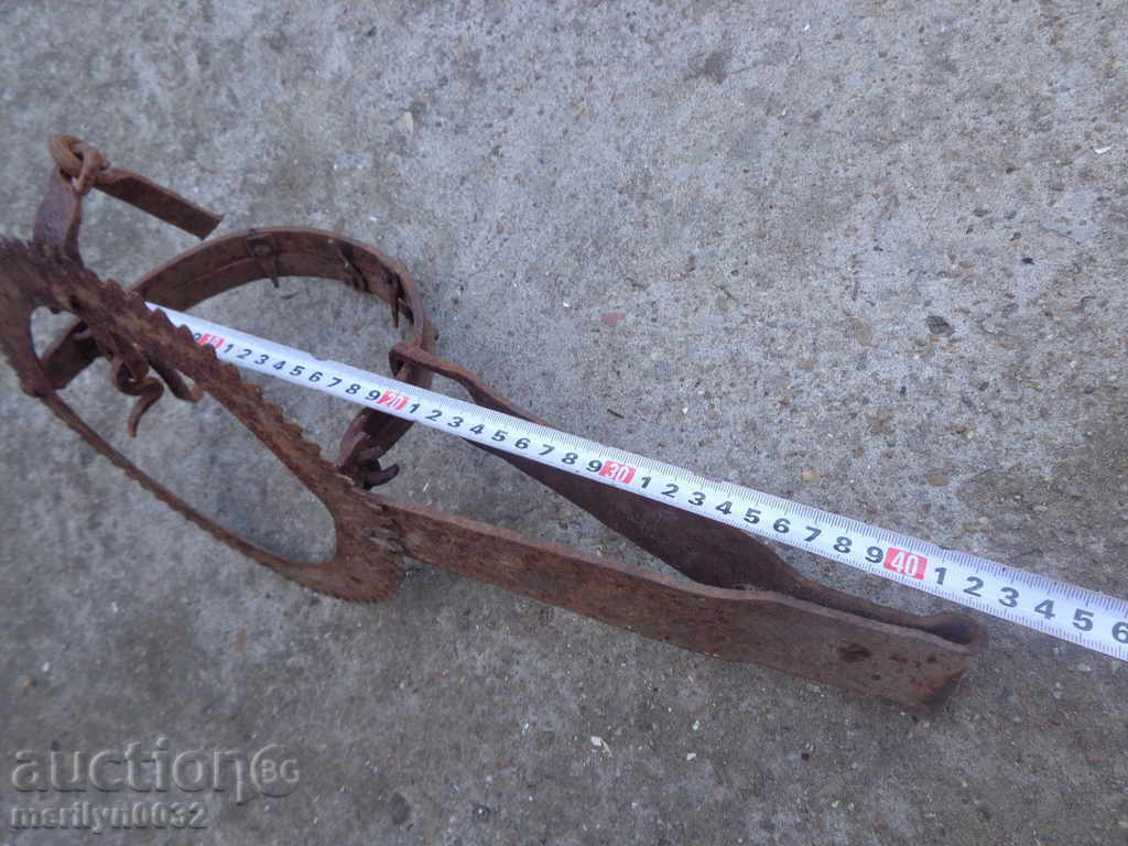 Old hand forged trap, wrought iron - 7