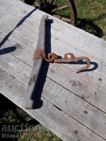 Доставка на Старинна кобилица за впряг Доставка на Старинна кобилица за впряг