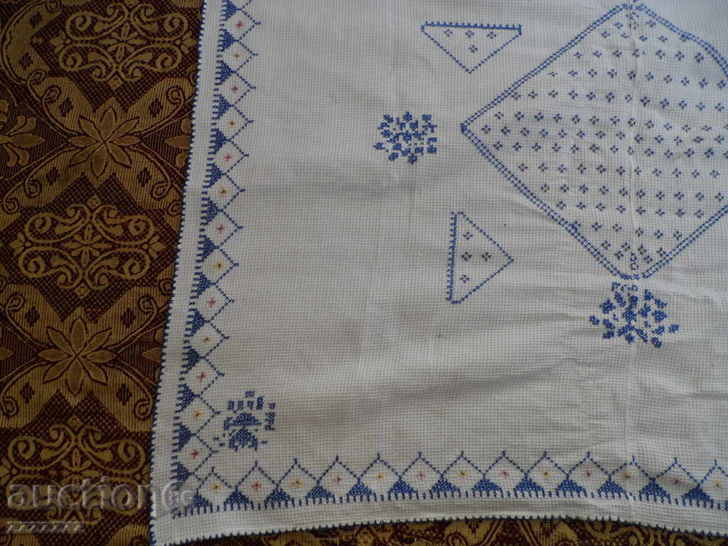 Παράδοση μεγάλο τραπεζομάντιλο - 3 Παράδοση μεγάλο τραπεζομάντιλο - 3