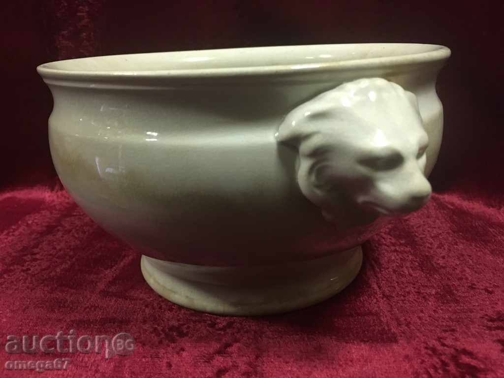 Δημοπρασία Αρχαία μπολ από πορσελάνη της Villeroy & Boch του ΧΙΧ αιώνα. Δημοπρασία Αρχαία μπολ από πορσελάνη της Villeroy & Boch του ΧΙΧ αιώνα.