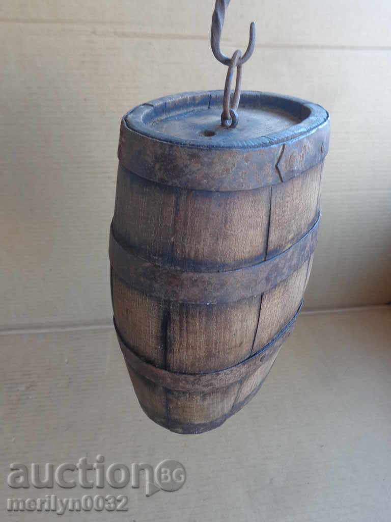 Old pavour, wooden, bake, crinkle, bushel, barrel, flask - 7 Old pavour, wooden, bake, crinkle, bushel, barrel, flask - 7