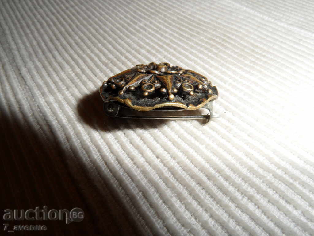 Auction  An old, exquisite chunk