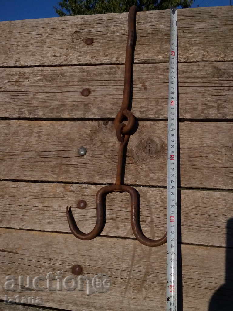 Licitație cuier Vechi forjate Licitație cuier Vechi forjate