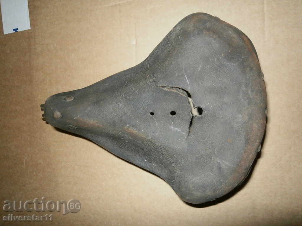 an antique leather seat - 6 an antique leather seat - 6